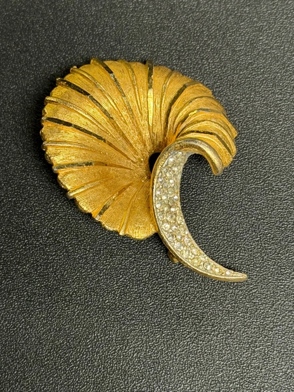 Stunning Vintage Gold-Tone BSK Swirl Brooch with Crystal Accents!